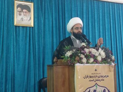  امام جمعه سیریک: ایران میدان دیپلماسی را با اقتدار اداره می‌کند