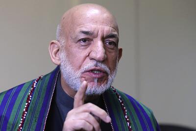  کرزی در واکنش به حمله هوایی پاکستان: مردم افغانستان پاسخ زور را با شجاعت خواهند داد
