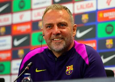  فلیک: 100 بازی دیگر روی نیمکت بارسلونا هستم