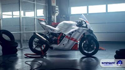  موتورسیکلت کی تی ام 990 RC R Track با پیشرانه ۱۳۵ اسب بخاری معرفی شد
