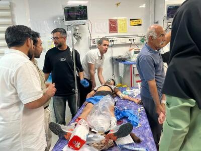  تصاویر مجروحان حمله به سالن ورزشی در لامرد