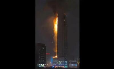  آتش‌گرفتن آسمان‌خراش بحرینی بعد از حمله ایران