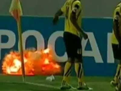  منتخب آتش‌بازی و آتش‌افروزی در زمین فوتبال؛ از سپاهان تا فرانسه و آرژانتین - پارس فوتبال