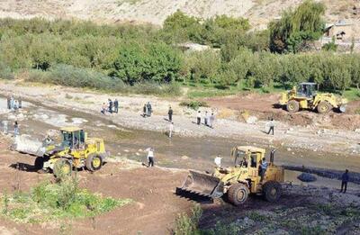  دادگستری بم در مورد خرید و فروش زمین در بستر رودخانه صوفی‌آباد هشدار داد