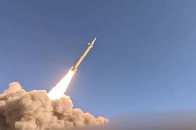  انهدام رادار آمریکایی fp۱۳۲ با برد ۵هزار کیلومتر مستقر در قطر توسط موشک‌های ایران