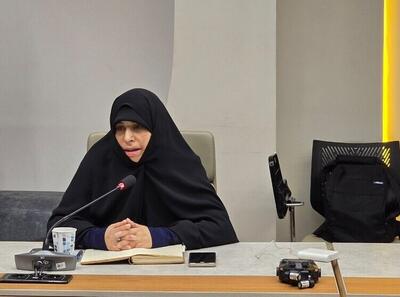  بازخوانی سیره حضرت خدیجه (س) به مثابه الگوی زن مسلمان انقلاب اسلامی