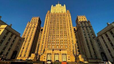  وزارت امور خارجه روسیه: مسکو خواستار بازگشت فوری به یک توافق سیاسی و دیپلماتیک در درگیری ایران است