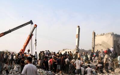  تعداد شهدای دبستان دخترانه در میناب به ۱۶۵ نفر رسید