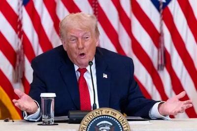  تهدید دوباره ترامپ: ایران اعلام کرد که امروز ضربه بسیار سختی خواهد زد، بهتر است این کار را نکنند، زیرا ما با قدرتی به آنها ضربه خواهیم زد که قبلاً هرگز دیده نشده!