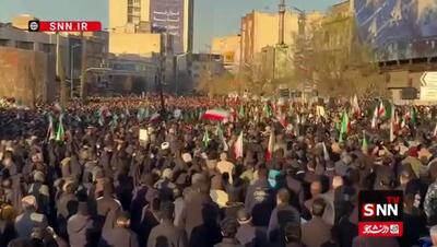  ببینید | شعار مردم سوگوار در تهران: نیروهای مسلح، انتقام، انتقام
