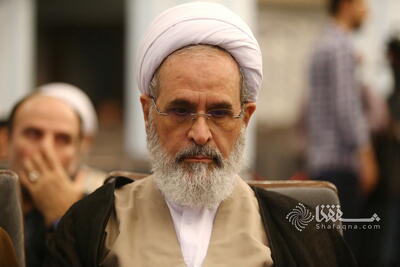  آیت الله اعرافی: «پدر ملت و امام شهید ما منظومه‌ای از فضیلت‌های بی شمار و کهکشانی از ویژگی های ممتاز بودند»