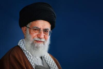  نظر مراجع معظم تقلید در مورد بقاء بر تقلید از حضرت آیت‌الله خامنه‌ای