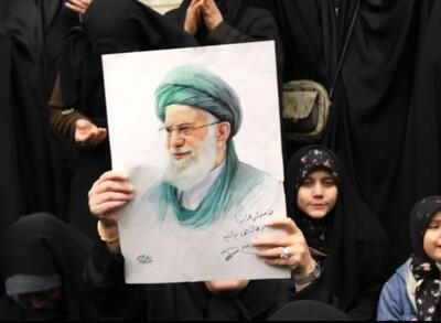  برگزاری مراسم عزاداری شهادت رهبر انقلاب در میادین اصلی تهران