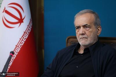  آیا پزشکیان در جلسه رهبر انقلاب و فرماندهان بود؟!