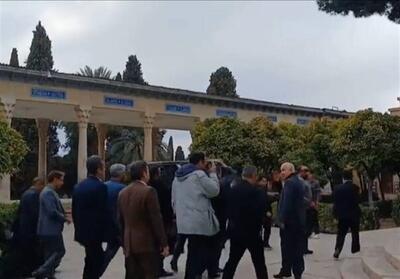  پیکر عبدالمجید ارفعی در حافظیه به خاک سپرده شد - تسنیم