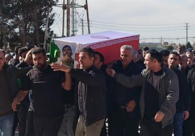  پایان مأموریت قهرمانانه؛ تشییع باشکوه شهید محمد نظری در بهارستان - تسنیم
