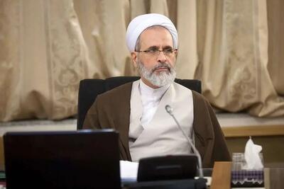  آیت الله اعرافی: مردم و نیروهای مسلح آینده‌ای روشن برای ایران در برابر دشمن رقم خواهند زد