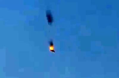  تصویری از سقوط جنگنده آمریکایی با آتش پدافند ایران