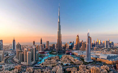  اصابت موشک در نزدیکی برج خلیفه + فیلم