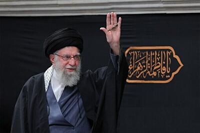  امام خامنه‌ای، رهبر و پیشوای شیعیان جهان به شهادت رسید