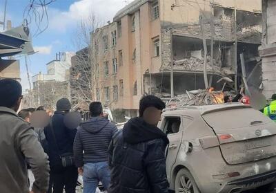  به دنبال حملات هوایی در شهر همدان یک ساختمان مسکونی مورد هدف قرار گرفت - تسنیم