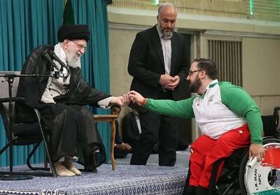  خاطره روح‌الله رستمی از تماس تصویری بعد از درخواست از رهبر انقلاب - تسنیم
