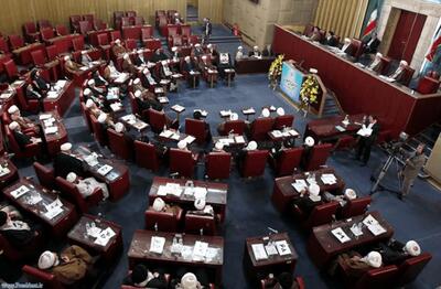  خبرگان مشغول رای‌گیری نهایی برای انتخاب رهبر جدید