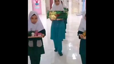  آخرین جشن دختران مدرسه میناب؛ یک ماه قبل