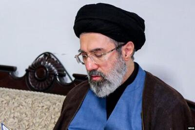  حجت‌الاسلام مجتبی خامنه‌ای، فرزند رهبر معظم انقلاب، در سلامت کامل است