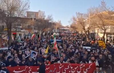  اجتماع عظیم مردم شهرکرد در سوگ امام قائد امت