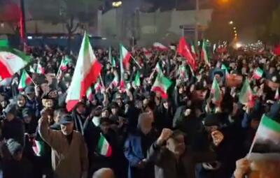  ‌می‌جنگیم، می‌میریم، ذلت نمی‌پذیریم