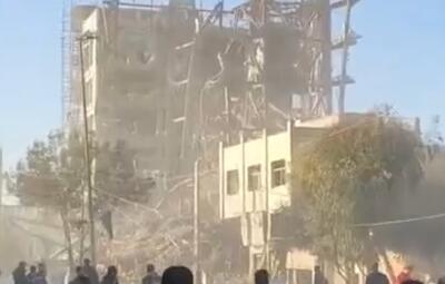  ساختمان مجلس خبرگان در قم مورد اصابت پرتابه دشمن صهیونی-آمریکایی قرار گرفت