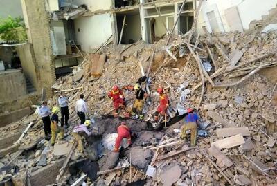  چگونه زیر آوار جان خود را حفظ کنیم؟