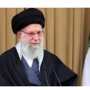  تصاویری از جلسه انتخاب آیت الله خامنه‌ای به عنوان رهبر انقلاب اسلامی/ویدیو