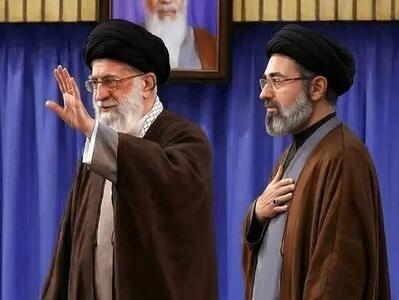 منبع آگاه نوشت: حمایت همه اقشار از سید مجتبی خامنه ای