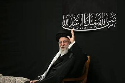  تصویر لحظه شهادت امام خمینی (ره) برای اولین بار / حقیقت تکان‌دهنده از آخرین لحظات حیات بنیان‌گذار انقلاب / فیلم اختصاصی از مراسم تشییع پیکر امام خمینی