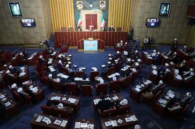  روایت اعتماد از پشت صحنه تلاش‌ها برای انتخاب رهبر