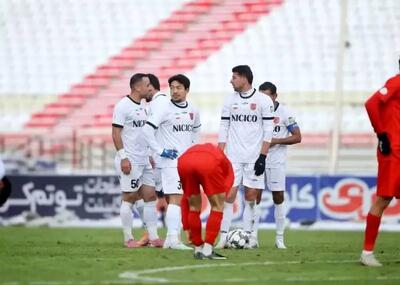  آخرین بازیکن خارجی ایران را ترک کرد