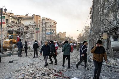  از ما مردم ایران فقط آقا یوسف و رفیقاش اینترنت دارند!