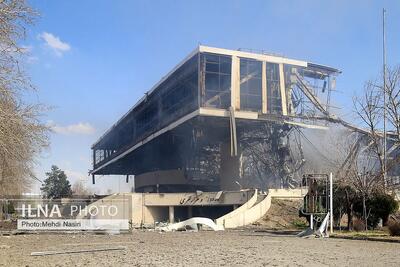  حمله هوایی به سالن ۱۲ هزار نفری آزادی