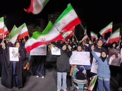  میدان ولیعصر(عج) میزبان شب دیگری از همبستگی مردمی