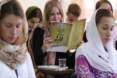  وضعیت 77 هزار دانشجوی خارجی در ایران چه می شود؟