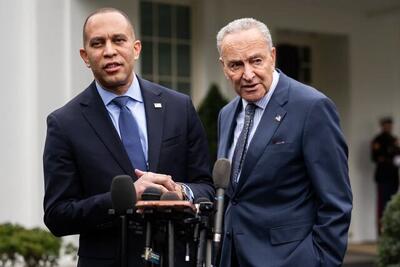  رهبر اقلیت سنای آمریکا: ترامپ مسئول هرج‌ومرج در خاورمیانه است