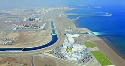  تأسیسات ذخیره‌سازی شرکت بازاریابی نفت عمان آسیب دید