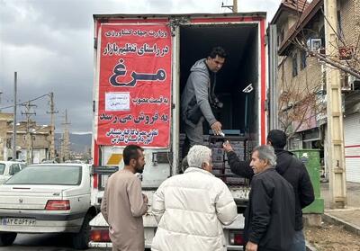  توزیع سیار مرغ منجمد در نقاط کم برخوردار فارس - تسنیم