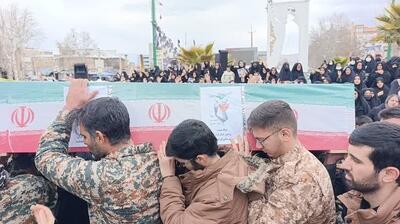  از سلام نظامی تا بدرقه تشییع در لرستان/ وداع آخر با 20 شهید در یک روز - تسنیم
