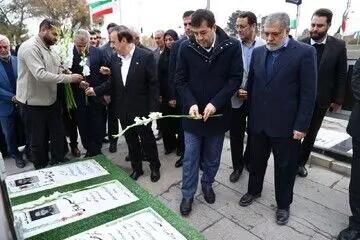  ورزشکاران‌ نشان دادند «در کنار مردم بودن» مهمتر از سکوی قهرمانی است