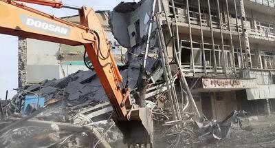  تخریب ساختمان هلال احمر مهاباد بر اثر حمله هوایی/یک نفر مصدوم شد