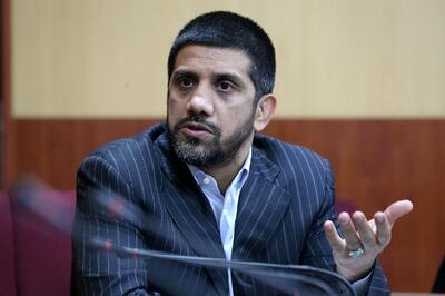  واکنش علیرضا دبیر به بمباران ورزشگاه آزادی