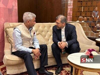  رایزنی معاون وزیر خارجه ایران با وزیر خارجه هند